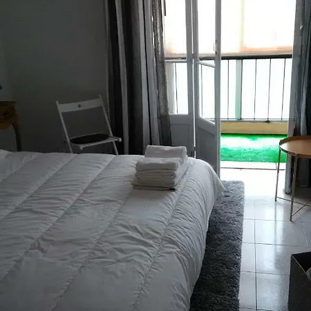 Vasco Santana Homestay Odivelas (Lisbon)